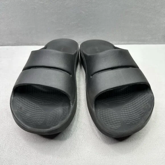 OOFOS OOahh Womens Size 10 Sandals Black Recovery Lightweight Comfort Slides - Picture 2 of 8